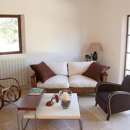 Bed and Breakfast L'Ostal Du Pic St Loup Saint-Jean-de-Cuculles Exterior foto