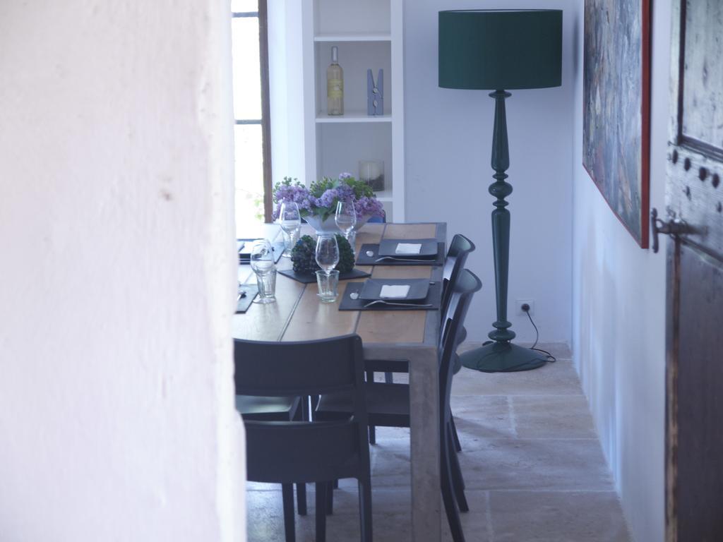Bed and Breakfast L'Ostal Du Pic St Loup Saint-Jean-de-Cuculles Exterior foto